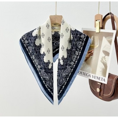 Хустки жіночі Platki 120326 (63) 70*70 см