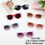 Glasses 2 050425 (2) KD61080
